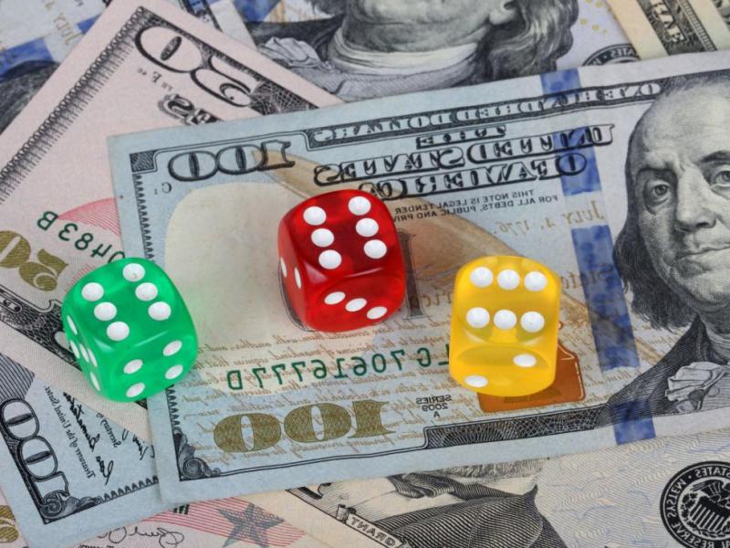 деньги в казино